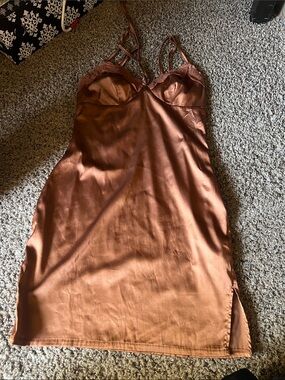 Source Unknown Rust Satin Midi Dress with Lace Trim